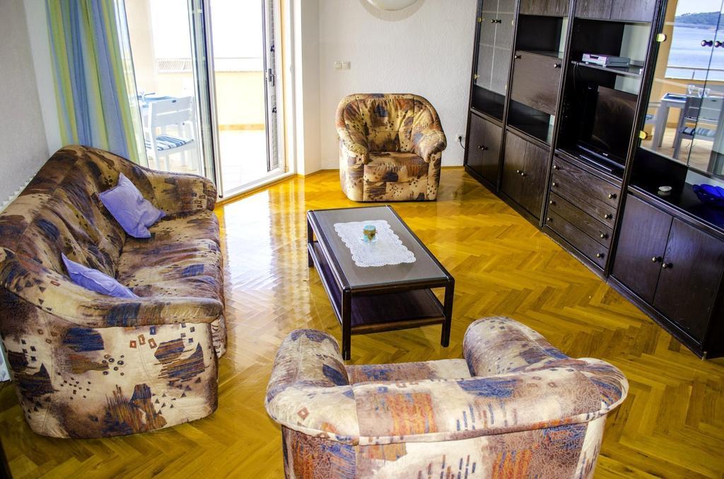 Apartments Zlatka تروغير الغرفة الصورة